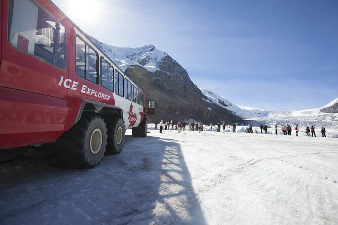 2 Days Rocky Tour | Banff + Yoho National Park | YYC - Banff’s quick viewpoints and town time