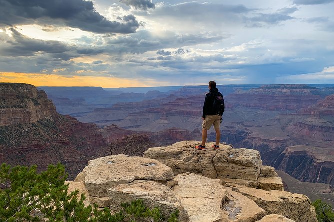 3-Day Grand Canyon, Monument Valley and Zion Tour from Las Vegas - The minibus, guide, and group size