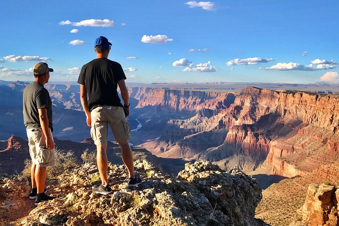 4-Hour Biblical Creation + Sunset Tour • Grand Canyon National Park South Rim - Navajo Point explains the lake spillover model