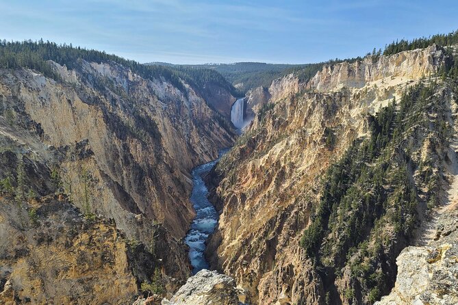5-day In-Depth Yellowstone and Grand Teton National Park Tour - What the $2,995 price really covers