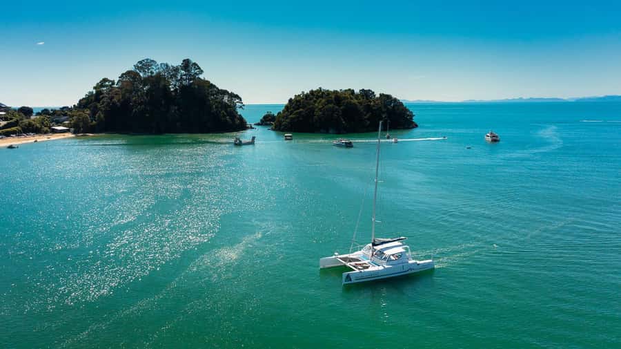 Abel Tasman National Park: Cruise, Walk & Sailing Tour - Starting at Kaiteriteri Beach