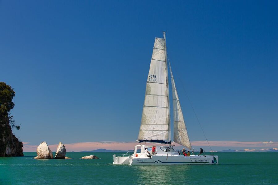 Abel Tasman National Park: Day Sailing Adventure with Lunch - What the crew adds to the day