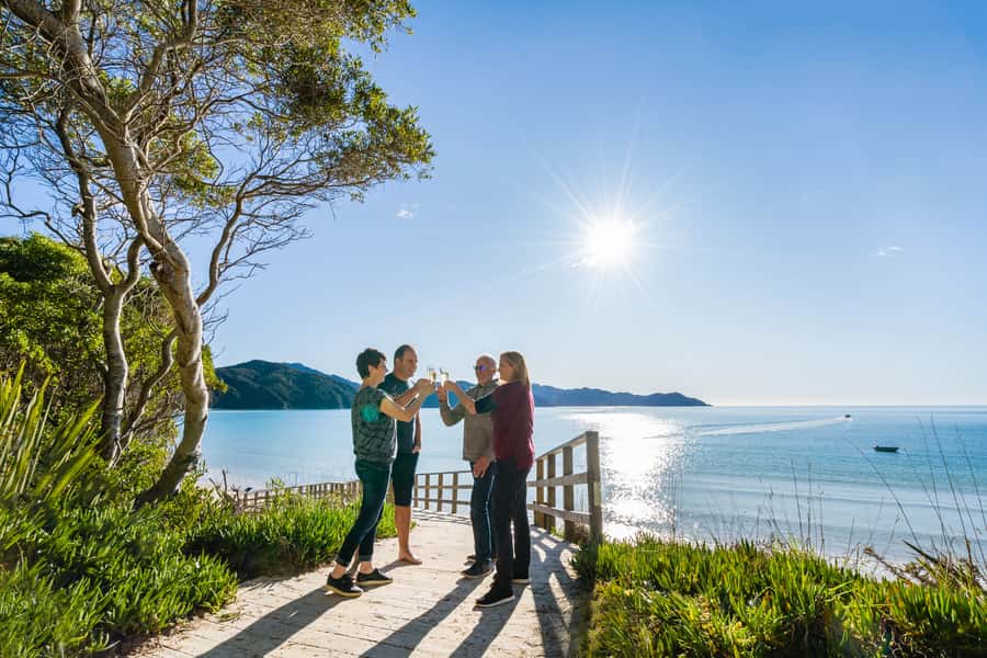 Abel Tasman National Park: Helicopter Flight with landing - Planning lunch, a swim, or a beach walk