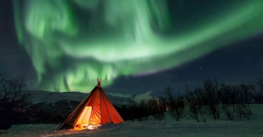 Abisko: National Park Northern Lights Photo Tour - Why Abisko is a smart place to search for the aurora