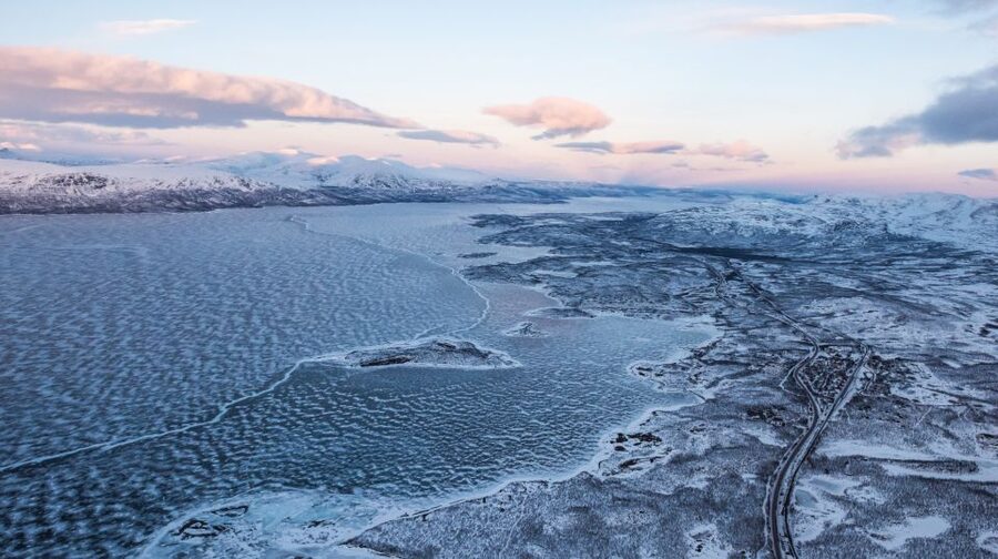 Abisko National Park: Scenic Morning Hike with Transfer - A quiet start in Abisko National Park