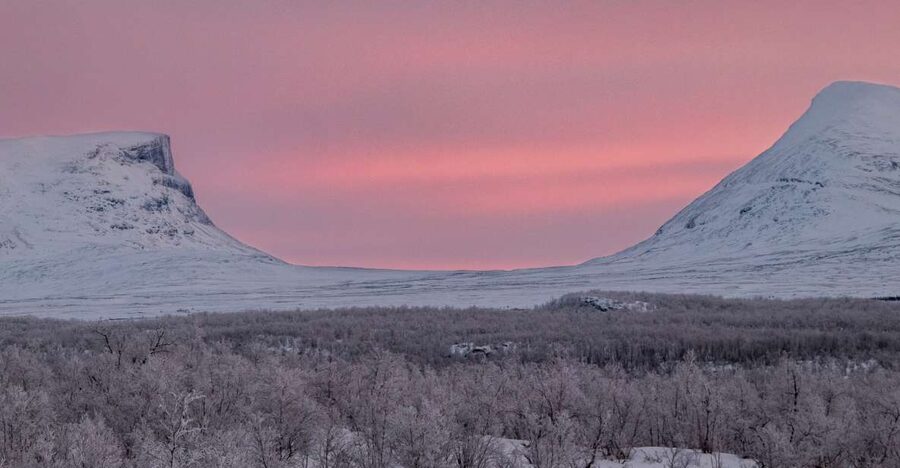 Abisko National Park: Scenic Morning Hike with Transfer - Along the Abisko River canyon