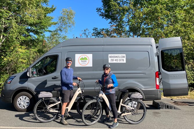 Acadia National Park Premium Specialized E-Bike Rental - Riding from the visitor center onto the carriage roads