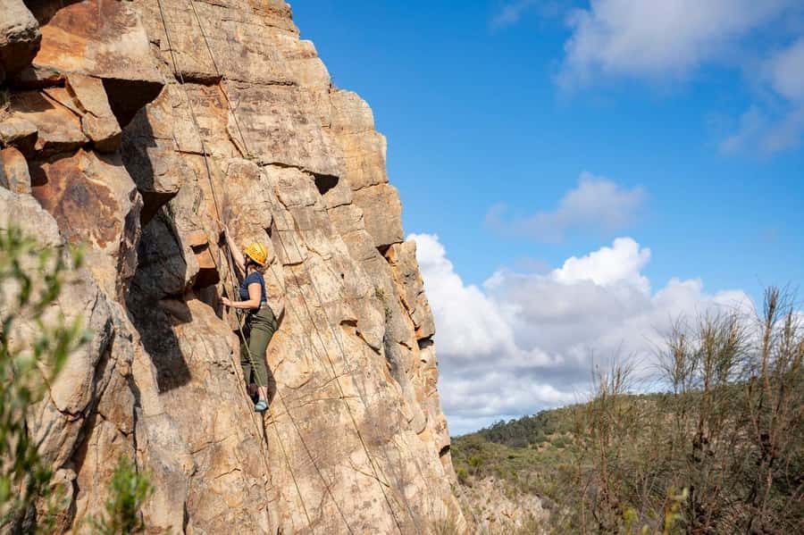 Adelaide: Rock Climb and Abseil Onkaparinga National Park - What your four hours are likely to involve