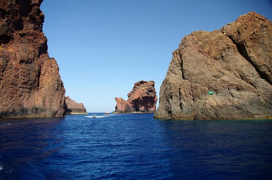 Ajaccio: Guided Scandola Nature Reserve Boat Tour - Riding the semi-rigid speedboat