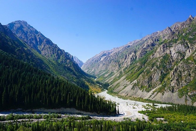 All in one-day: Bishkek city tour and Ala-Archa National Park - What the meal really adds to the day