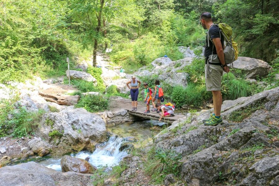 Amalfi: Private Valley of the Mills Nature Reserve Tour - Following the Canneto River through the mills