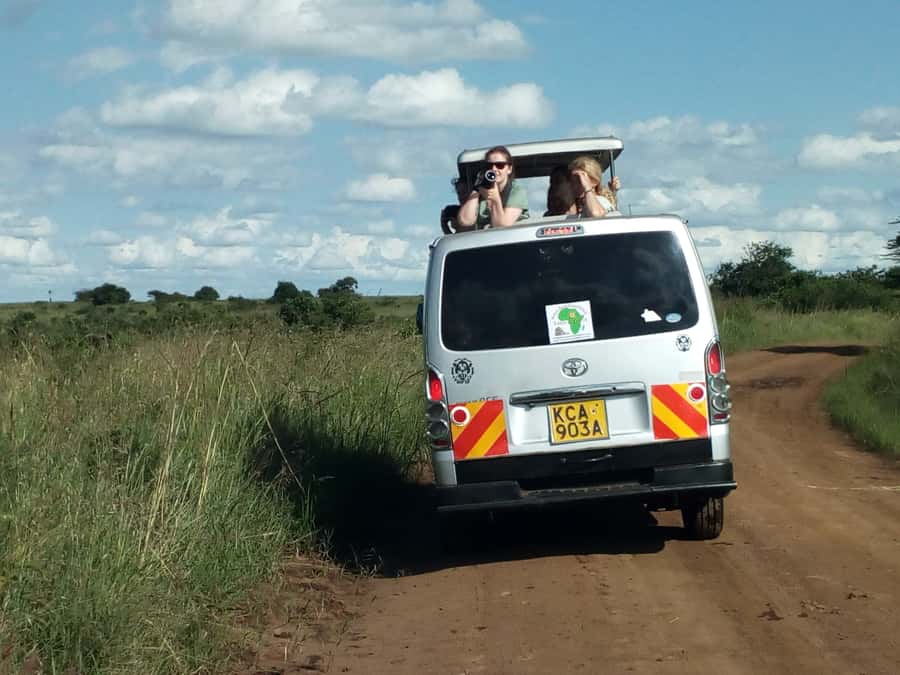 Amboseli National Park: Full-Day Tour from Nairobi - The Early Start and the Road Through Maasai Country