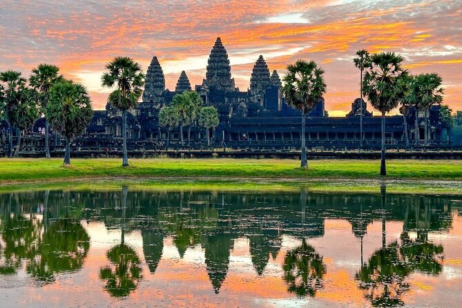 Angkor Wat Private 2 day tour including National Park Phnom Kulen - A two-day plan with two very different moods