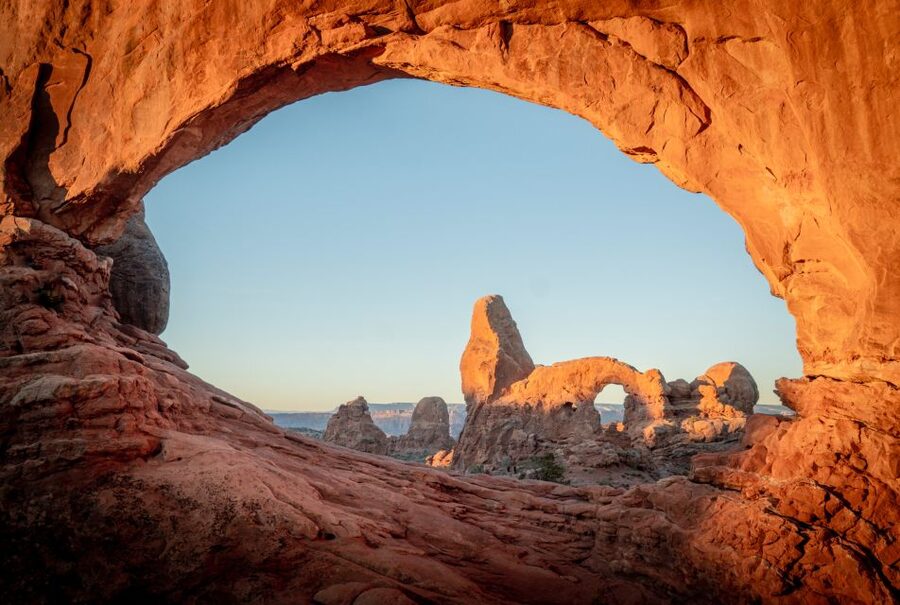 Arches National Park: Half-Day Backcountry Off-Road Tour - Tower Arch and the appeal of the backcountry