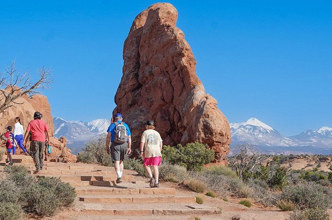 Arches National Park Half Day Tour - Who should book this tour?