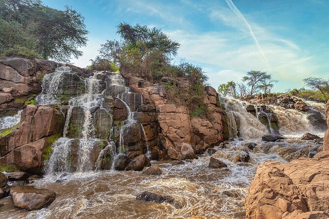 Awash National Park Tours - The Awash River gorge and its waterfalls