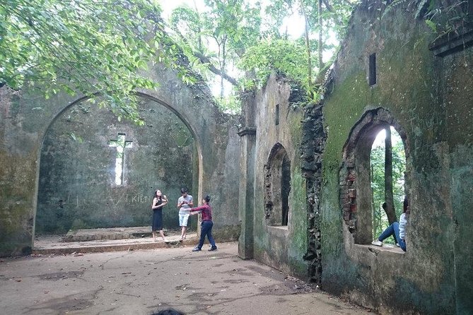 Ba Vi National Park Private Tour: Sightseeings & Jungle Hikking - Lunch with Ba Vi mountain specialties