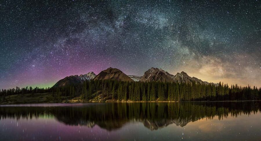 Banff: Guided Sunset and Stargazing Tour - Sunset views before the headlamps come out