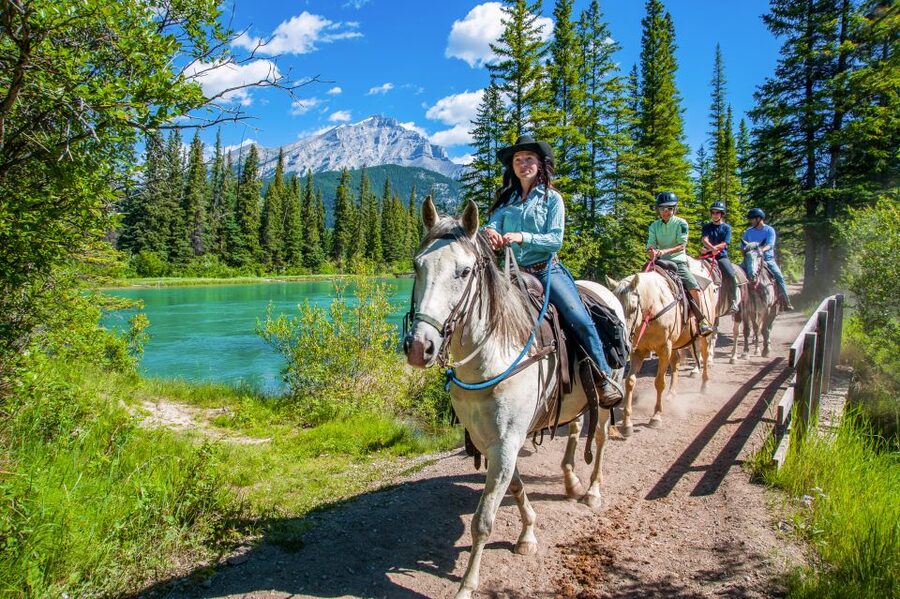 Banff National Park: 1-Hour Bow River Horseback Ride - Starting at the Red Stables on Sundance Road