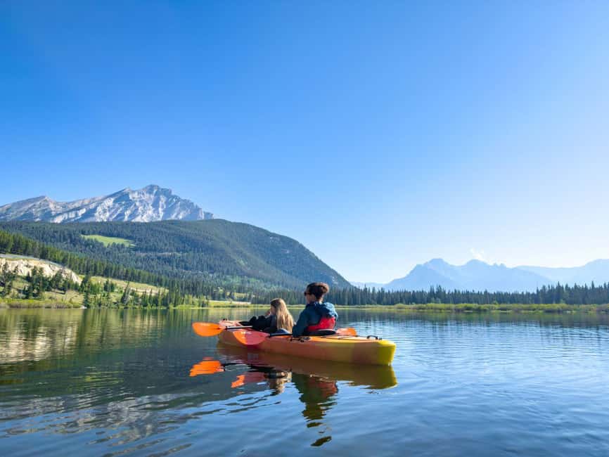 Banff National Park: Kayaking Trip - What the two-hour itinerary feels like