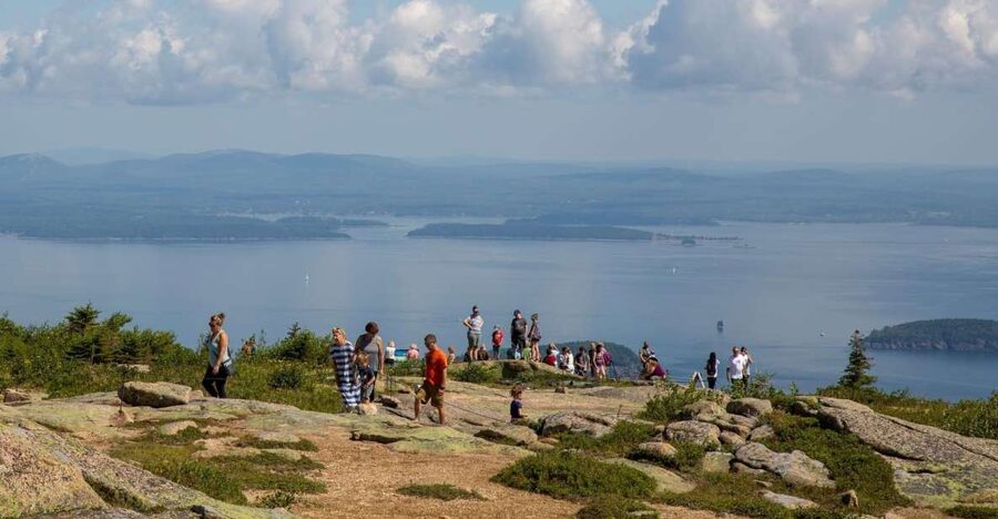 Bar Harbor: Acadia National Park Private Tour with Lunch - Cadillac Mountain and the Park Loop Road