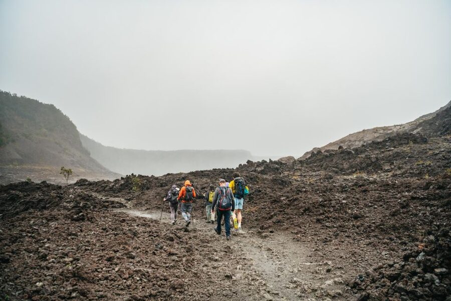 Big Island: Hawai'i Volcanoes National Park Guided Hike - Breakfast, timing, and the first walk through the forest