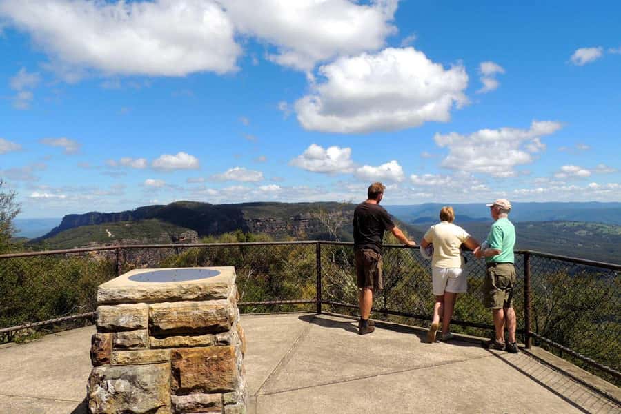 Blue Mountains: Inside a World Heritage National Park - Featherdale puts Australian animals within easy reach