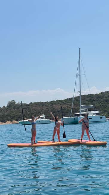 Boat tour Golfo Aranci: Tavolara and Molara Marine Protected Area - A Sardinian breakfast before the swimming begins