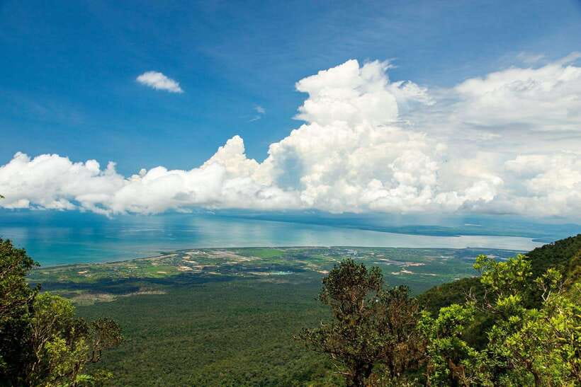 Bokor National Park Private Day Trip from Phnom Penh - An Old Cambodian Village and Popokvil Waterfall