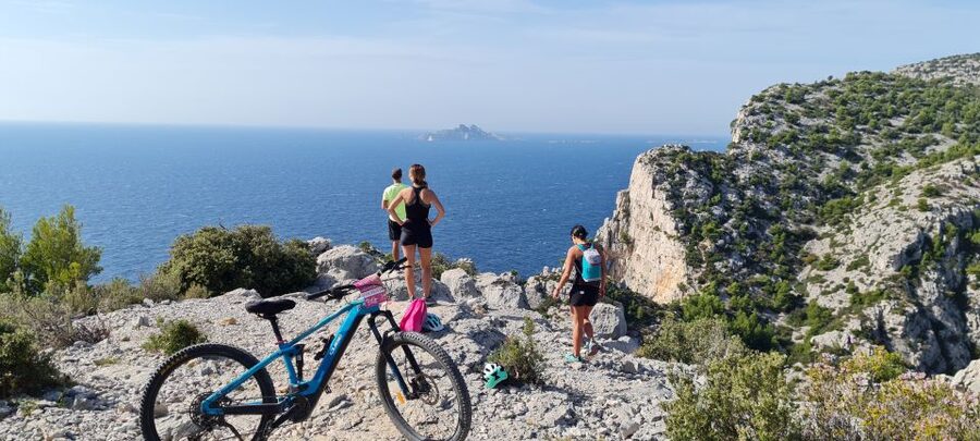 Calanques National Park: E-Mountain Bike with Virtual Guide - Who will get the most from this ride