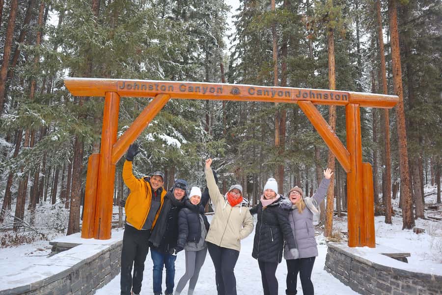 Calgary/Canmore: Banff National Park & Lake Louise Day Trip - Wildlife Stops Without Risky Encounters