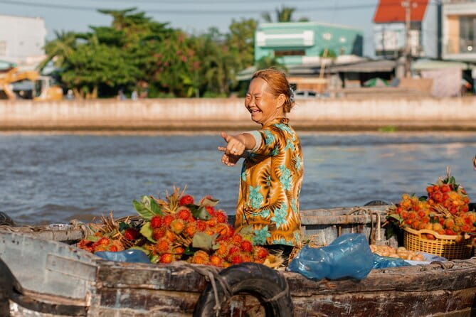 Can Tho: Explore Craft Village & Lung Ngoc Hoang Nature Reserve - Timing, comfort, and what to bring