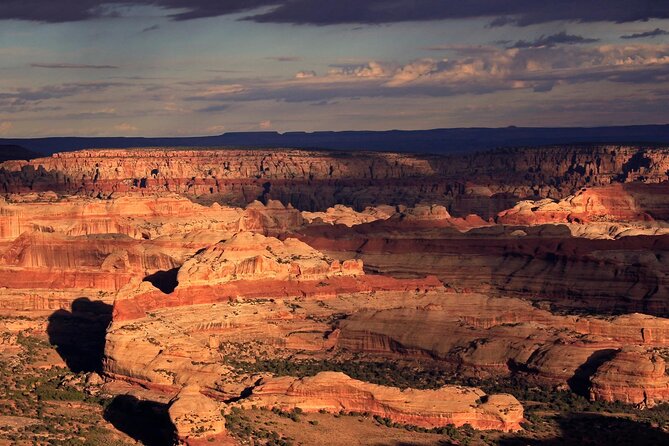 Canyonlands National Park Needles District by 4x4 - Lunch with a wide-open view