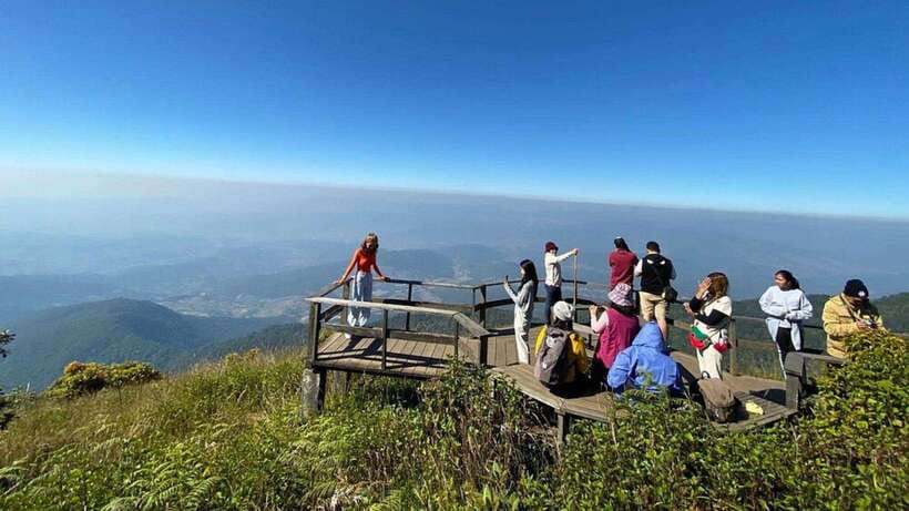 Chiang Mai:Doi Inthanon National Park & Hike at Kew Mae Pan - Hmong market, lunch, and the commercial side of the day