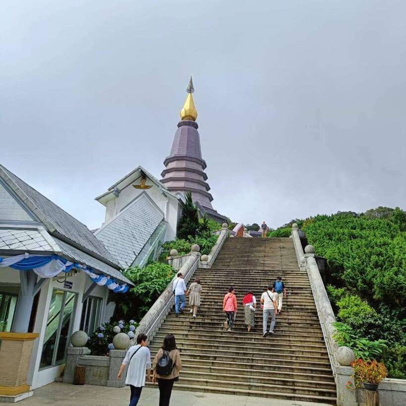 Chiang Mai: Doi Inthanon National Park & Waterfall Day Tour - Wachiratharn Waterfall closes the day