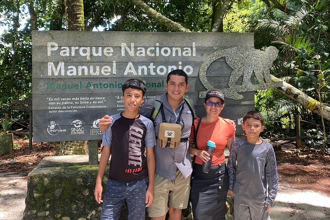Customized Nature Walk in Manuel Antonio National Park - Why a guide changes Manuel Antonio
