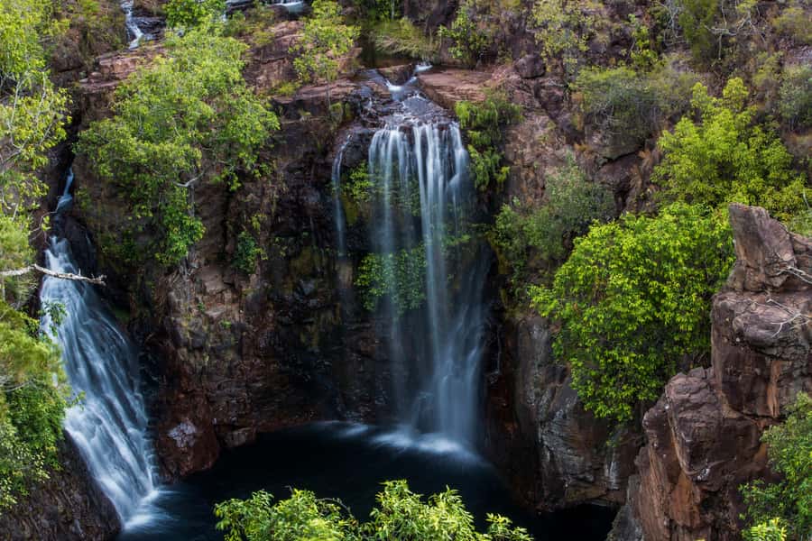 Darwin: Litchfield National Park Waterfalls & Wildlife Tour - Batchelor adds a small outback pause