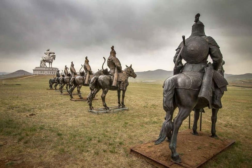 Day tour Terelj National Park Via Chinggis Khaan Statue - Starting with the Bogd Khaan Palace