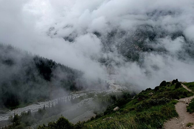 Day trip to Ala-Archa national park - Forest, river, huts, and the photo value