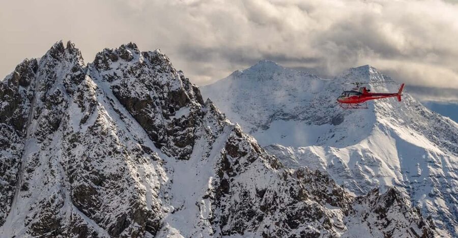 Denali National Park: Helicopter Flight with Glacier Landing - Why a Denali helicopter flight feels different