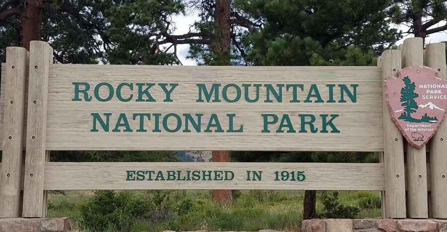 Denver: Rocky Mountain National Park Tour with Picnic Lunch - Horseshoe Park, the Alluvial Fan, and short walks