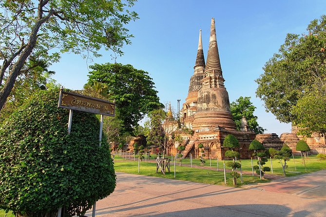 Discover UNESCO World Heritage Sites - Ayutthaya to Khao Yai National Park - Wat Phra Si Sanphet and the royal chedis