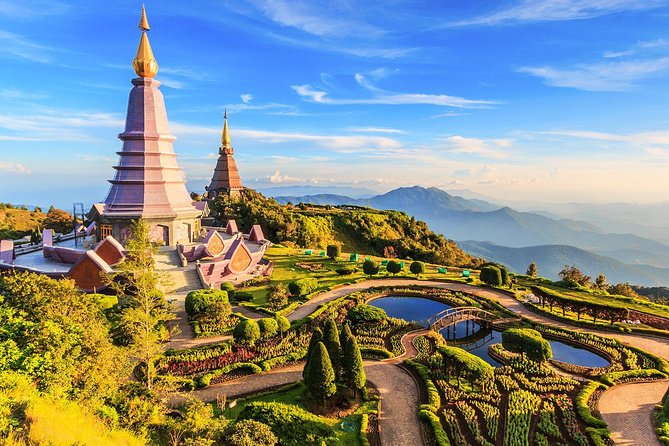 Doi Inthanon National Park Full Day Tour from Chiang Mai - Doi Inthanon and the Roof of Thailand