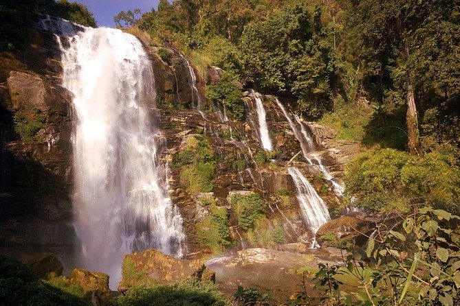 Doi Inthanon National Park Full Day Tour from Chiang Mai - The small-group advantage