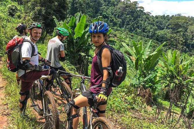 Doi Suthep National Park To Chiang Mai Beginner Downhill Mountain Biking - Riding through Doi Suthep National Park