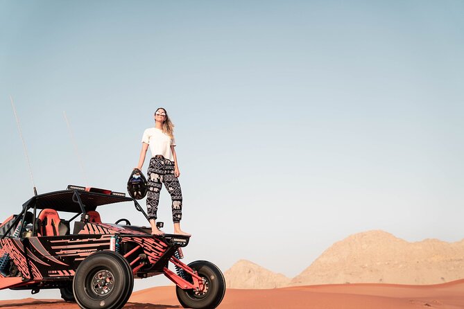 Dune Buggy Experience & Fossil Discovery in Mleiha National Park - Fossil Rock adds a real point of interest