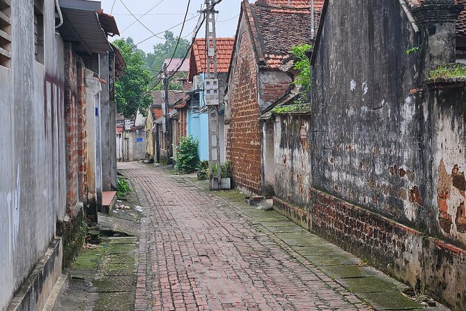 Duong Lam Village & Ba Vi National Park Jeep Tour From Hanoi - Should you book the Duong Lam and Ba Vi Jeep tour?