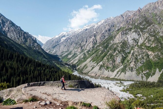 Essential Day Trip to Ala Archa National Park - Leaving Bishkek for the Ala Archa Gorge