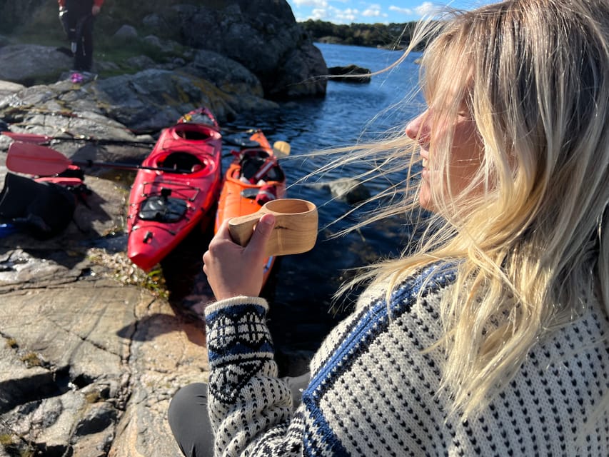 Færvik: Raet National Park Sea Kayaking Trip - The guide makes a practical difference