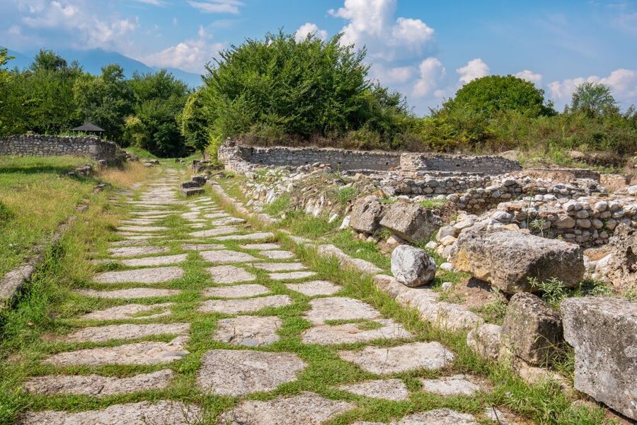 From Athens: Mt. Olympus National Park Guided Day Tour - What the guide adds to the day